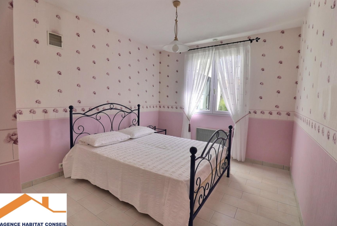 Vente Maison 160 m² à Saint-Denis-la-Chevasse 344 000 €