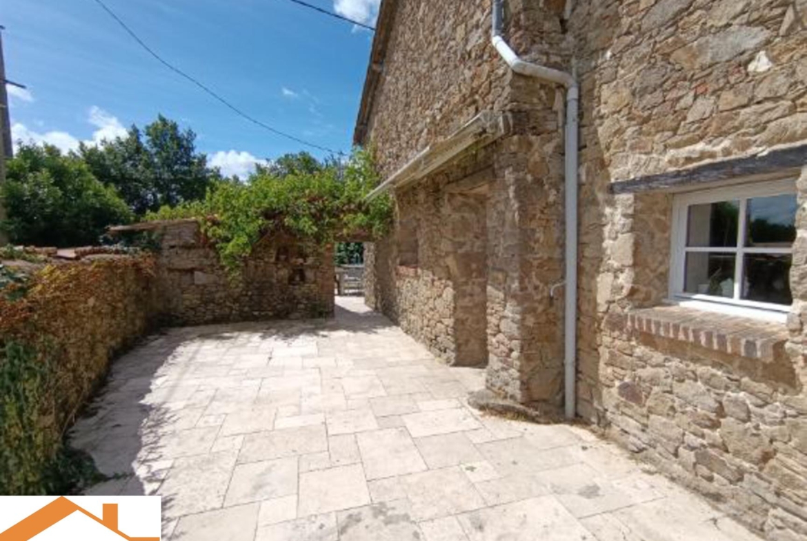 Vente Maison 210 m² à Le Poiré-sur-Vie 345 500 €