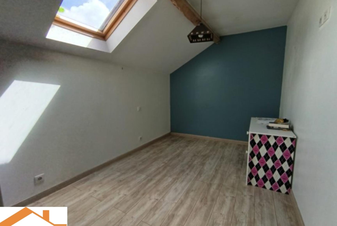 Vente Maison 210 m² à Le Poiré-sur-Vie 345 500 €