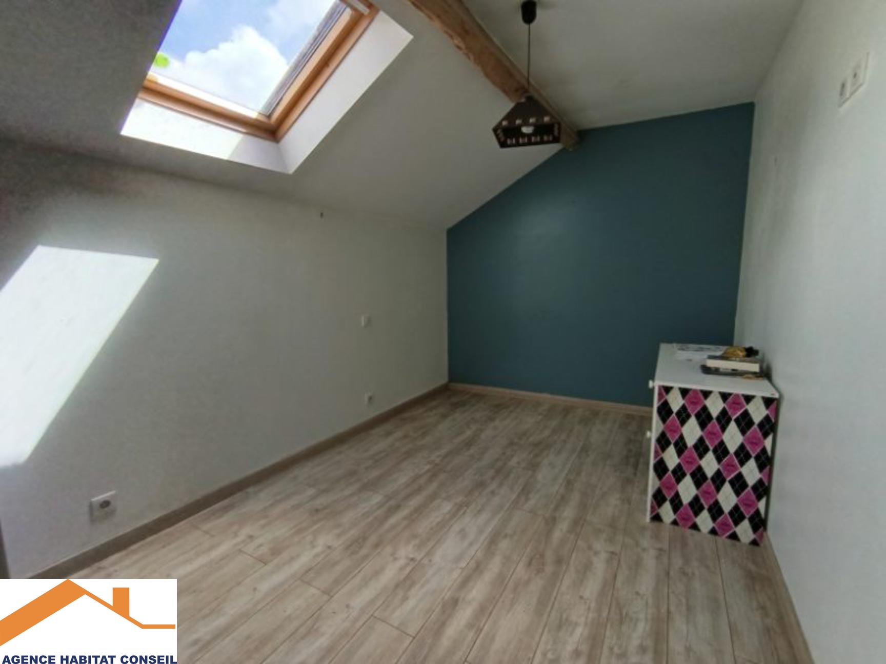 Vente Maison 210 m² à Le Poiré-sur-Vie 345 500 €