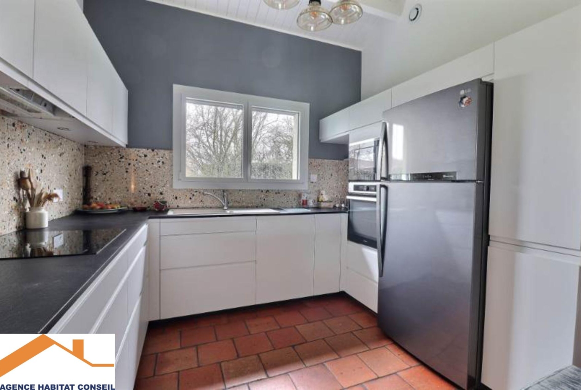 Vente Maison 160 m² à Le Poiré-sur-Vie 399 500 €
