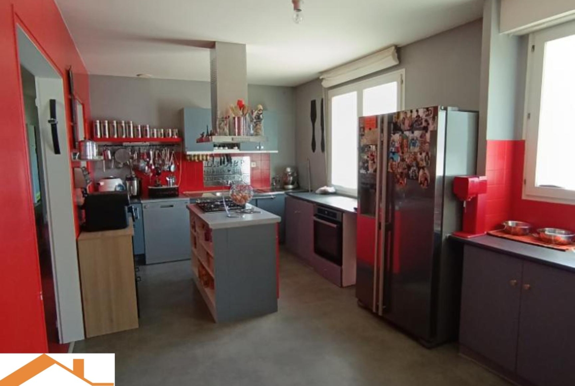 Vente Maison 87 m² à Belleville-sur-Vie 168 500 €