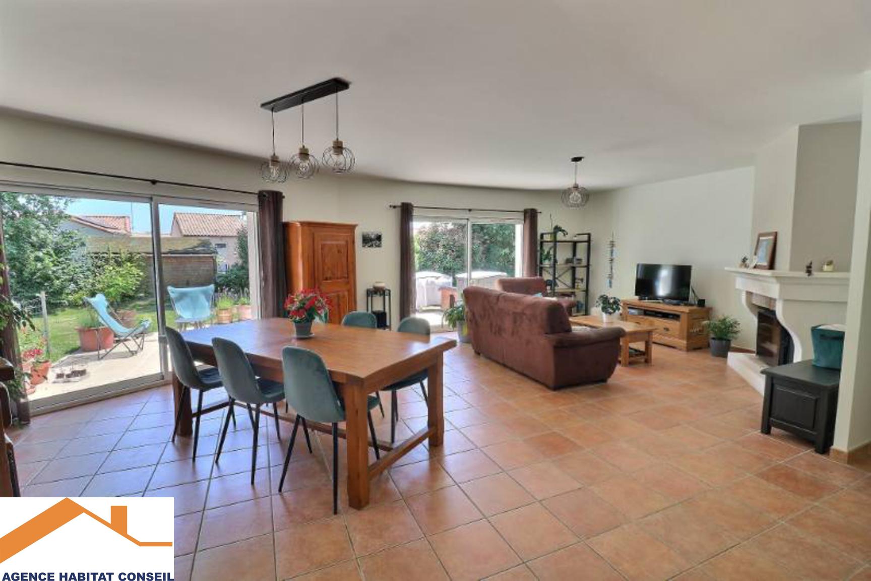 Vente Maison 122 m² à Belleville-sur-Vie 297 000 €