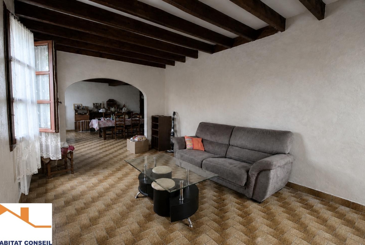 Vente Maison 110 m² à Le Poiré-sur-Vie 135 000 €