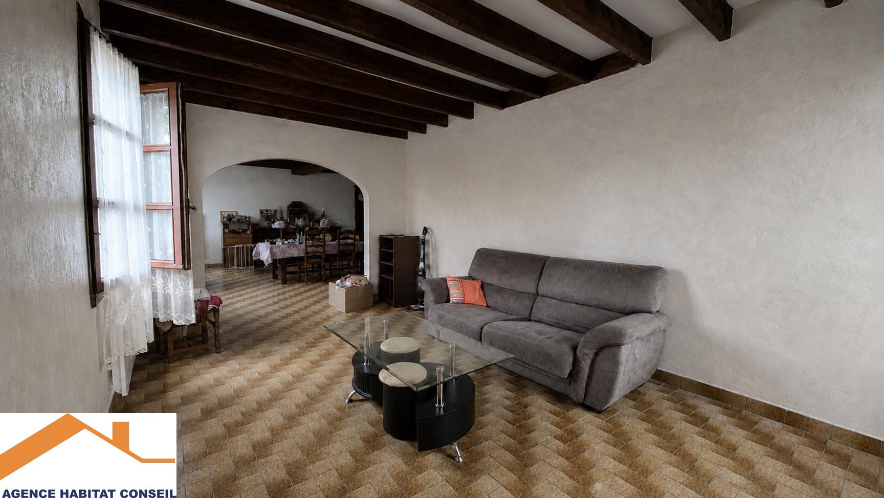 Vente Maison 110 m² à Le Poiré-sur-Vie 135 000 €