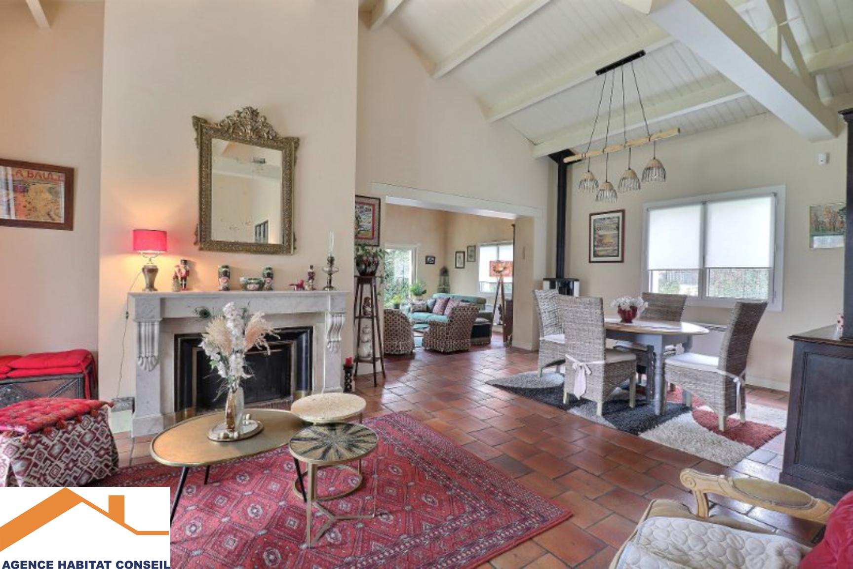 Vente Maison 160 m² à Le Poiré-sur-Vie 399 500 €