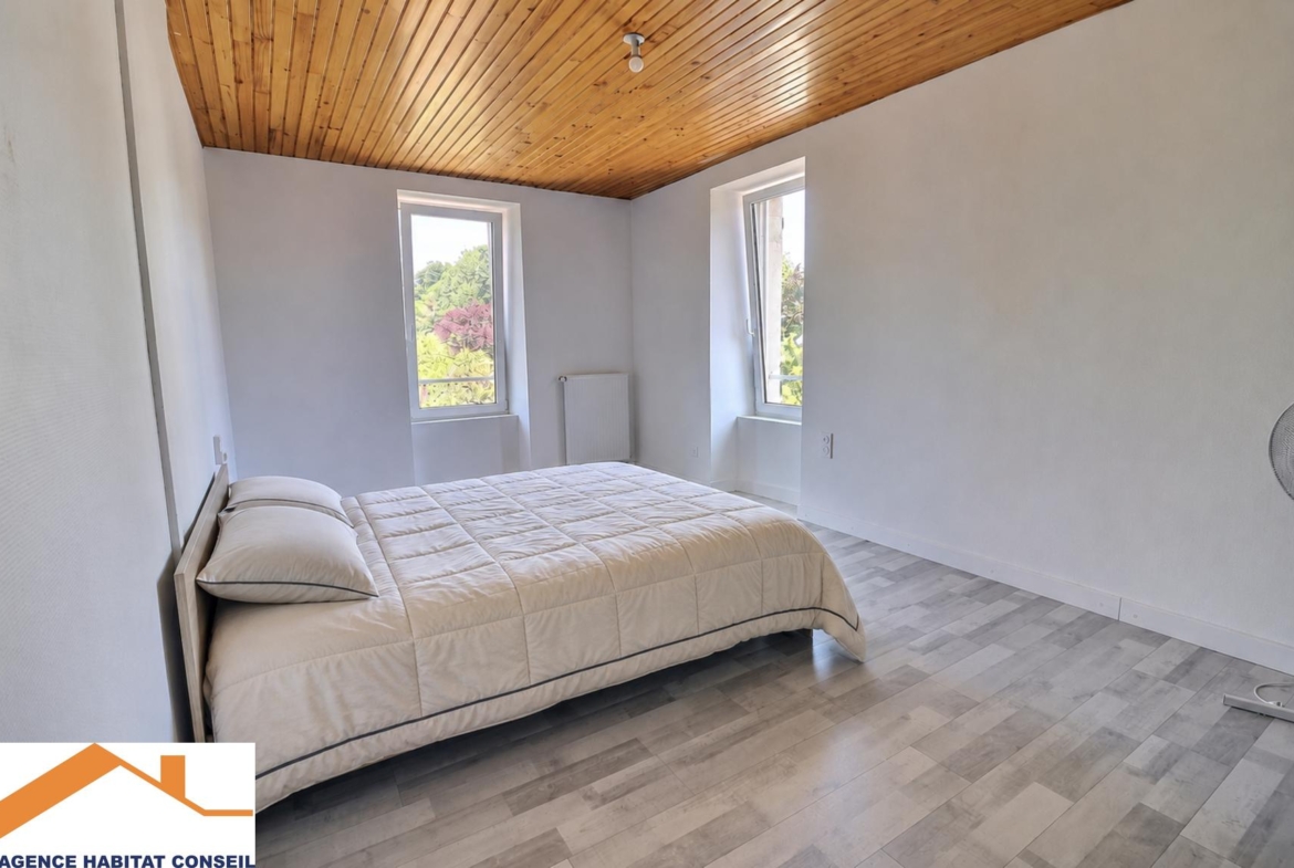 Vente Maison 100 m² à Saint-Denis-la-Chevasse 209 000 €