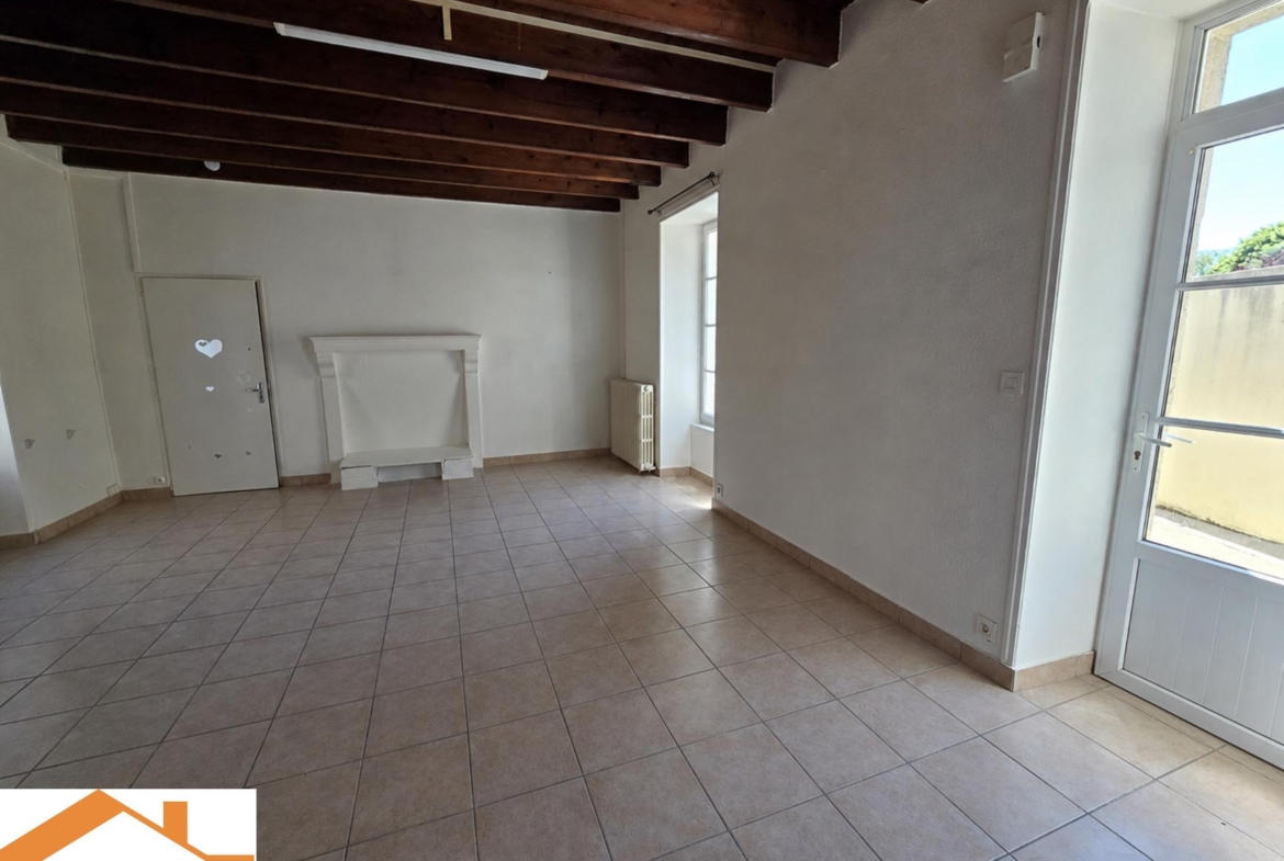 Vente Maison 106 m² à Beaufou 170 000 €
