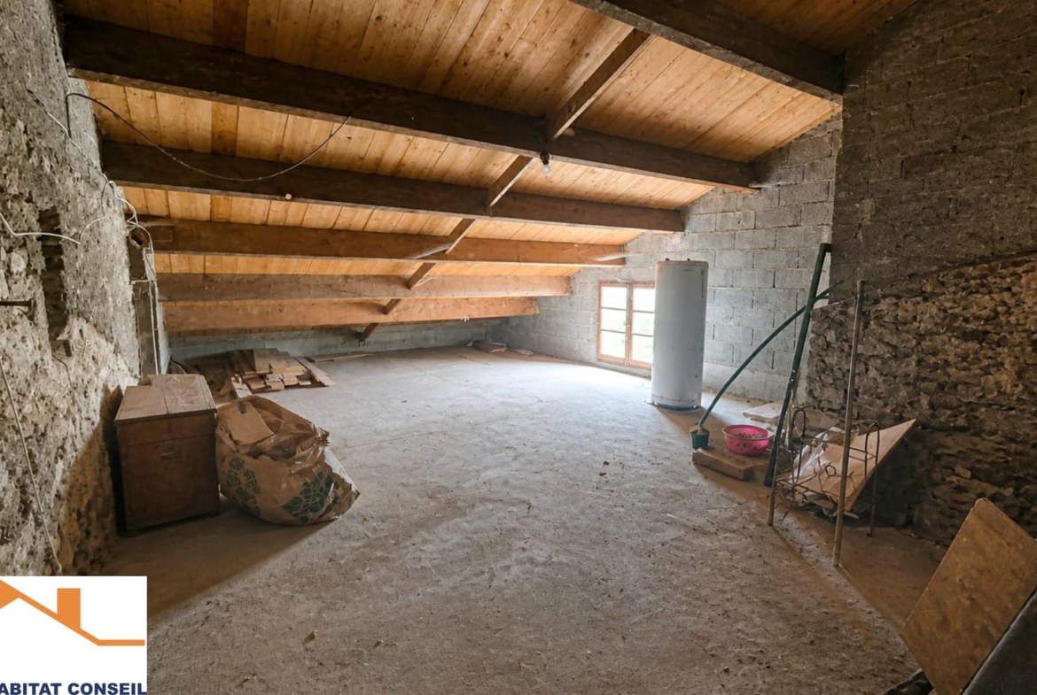 Vente Maison 110 m² à Le Poiré-sur-Vie 135 000 €
