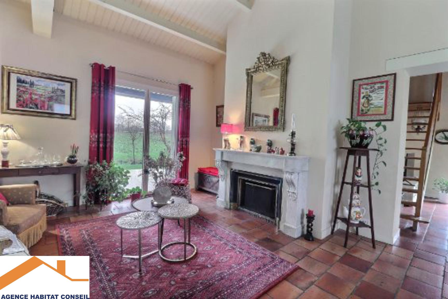 Vente Maison 160 m² à Le Poiré-sur-Vie 399 500 €