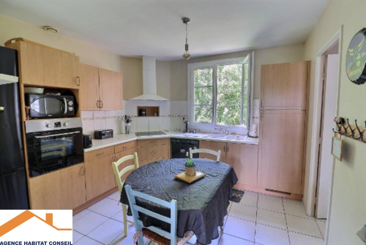 Vente Maison 128 m² à Belleville-sur-Vie 243 000 €