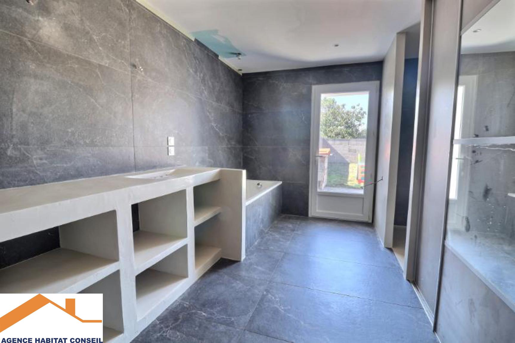 Vente Maison 145 m² à Belleville-sur-Vie 298 000 €