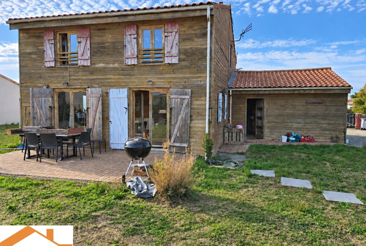 Vente Maison 115 m² à Les Lucs-sur-Boulogne 179 000 €