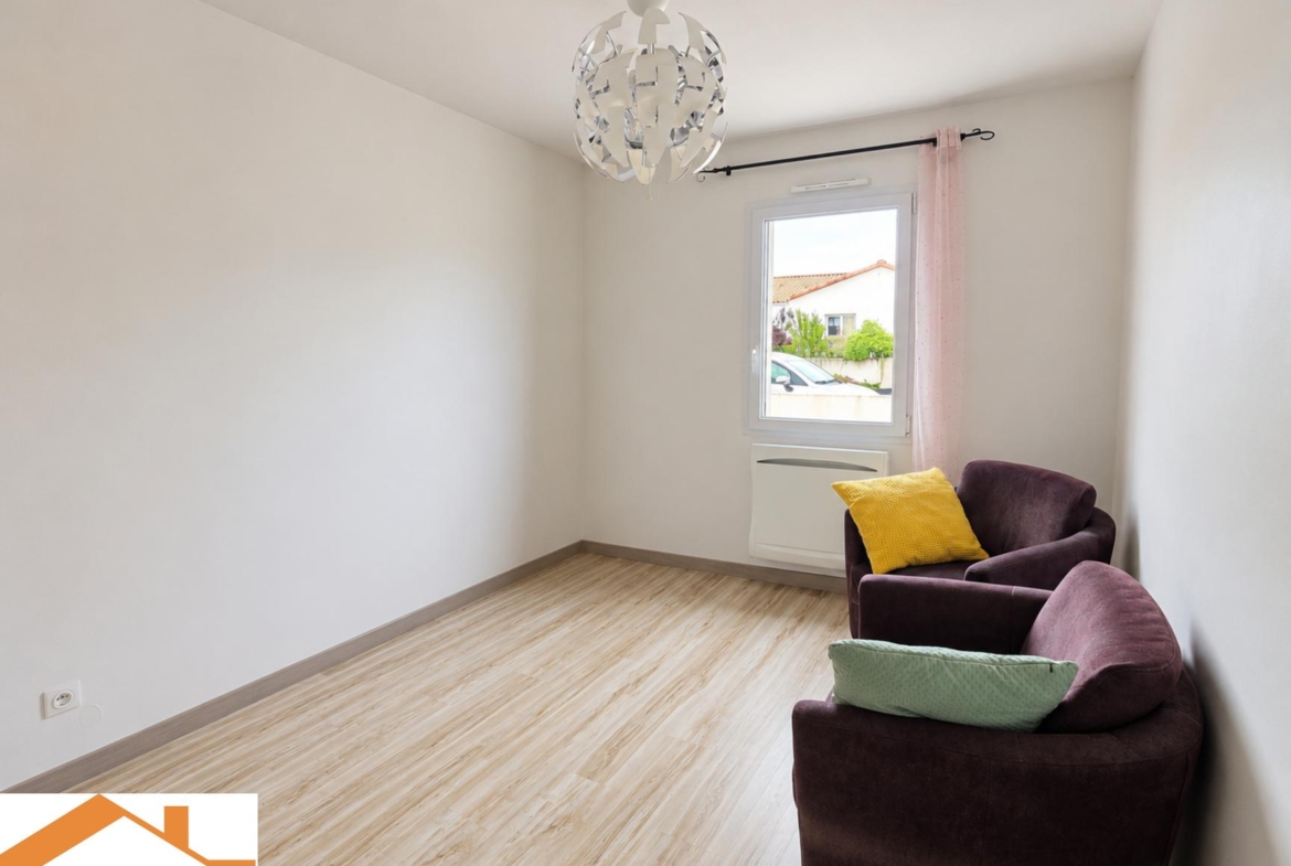 Vente Maison 79 m² à Saint-Étienne-du-Bois 199 000 €