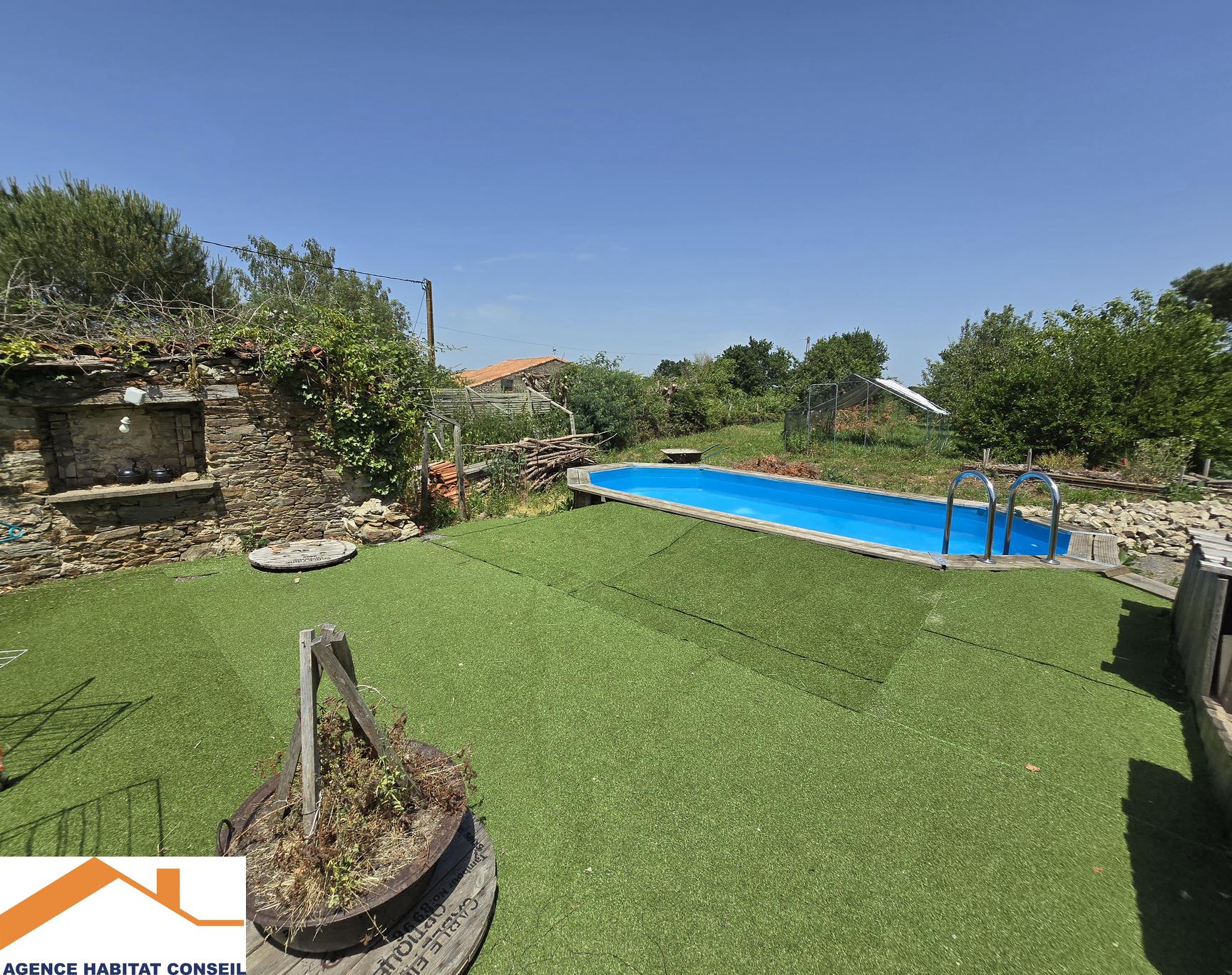 Vente Maison 140 m² à Les Lucs-sur-Boulogne 162 000 €