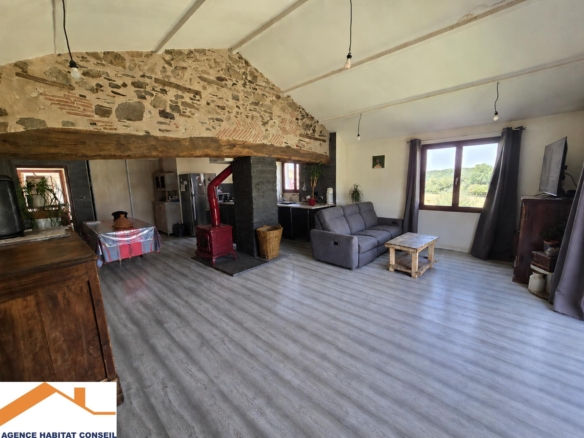 Vente Maison 140 m² à Les Lucs-sur-Boulogne 162 000 €