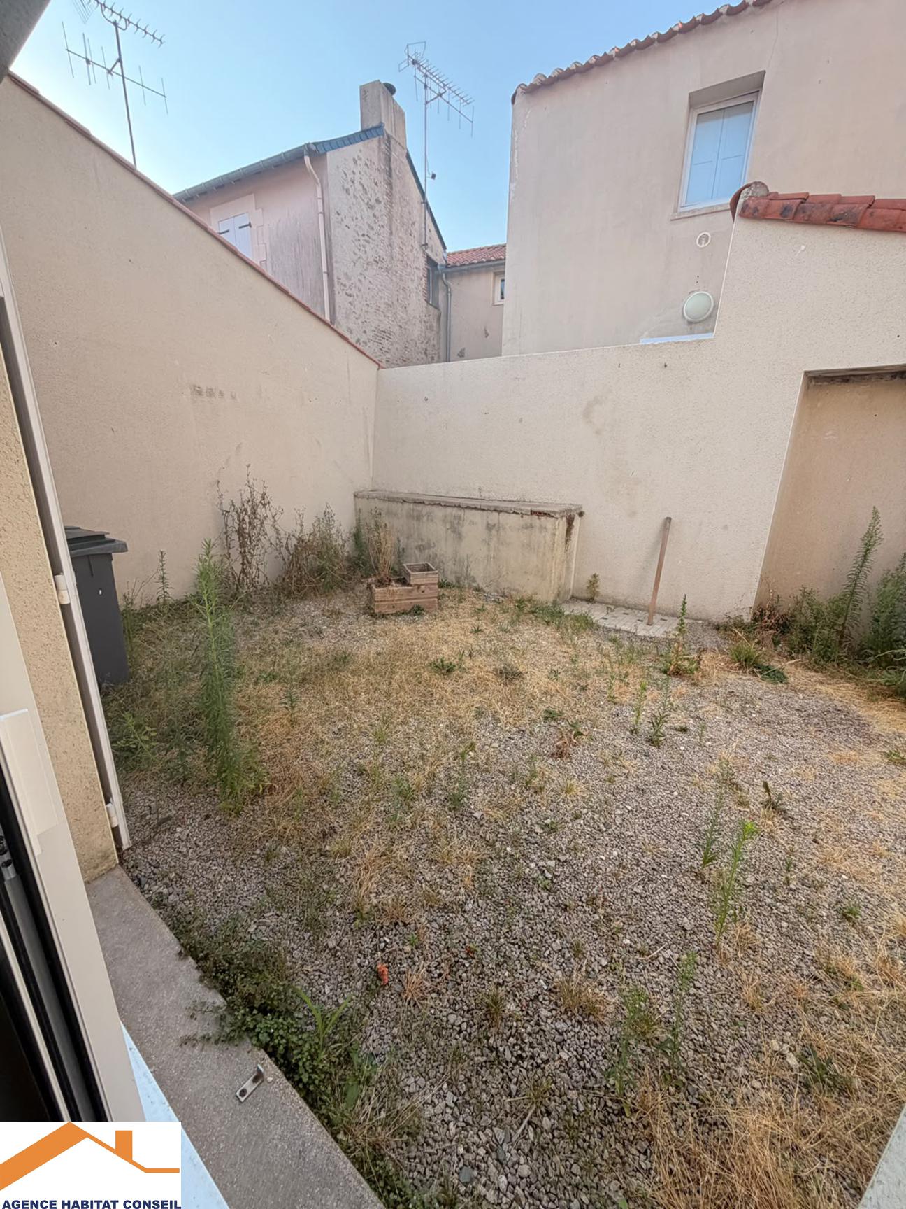 Location Maison 75 m² à Belleville-sur-Vie 780 € CC /mois