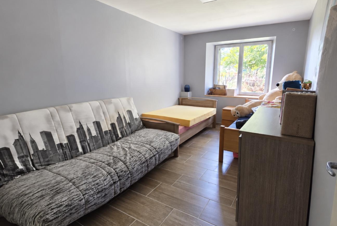 Vente Maison 104 m² à Saint-Étienne-du-Bois 159 000 €