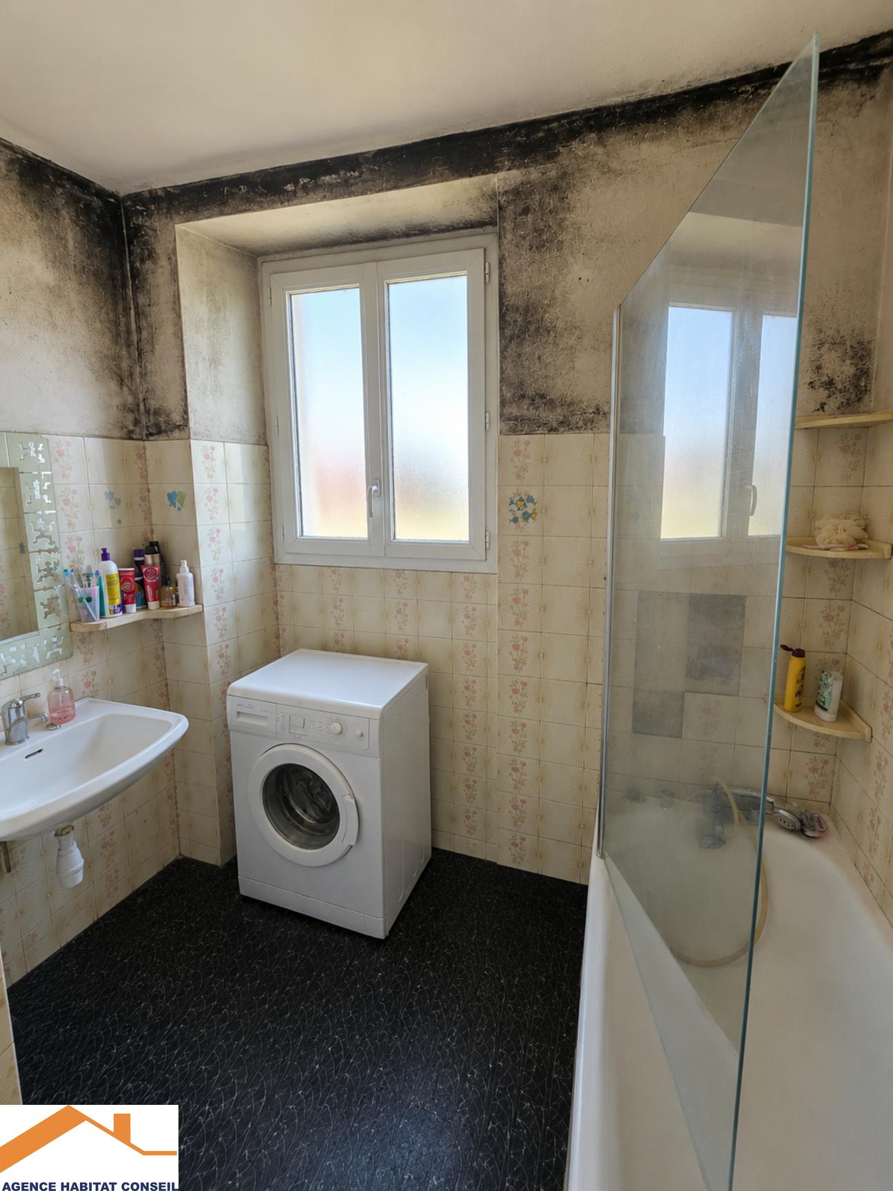 Vente Maison 140 m² à Les Lucs-sur-Boulogne 162 000 €
