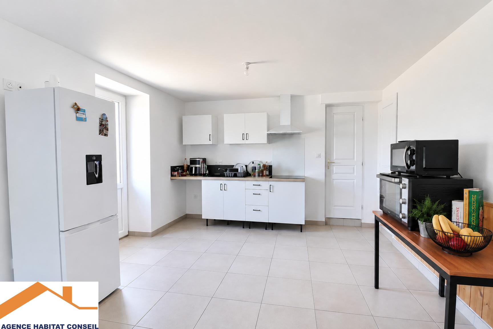 Vente Maison 100 m² à Saint-Denis-la-Chevasse 209 000 €