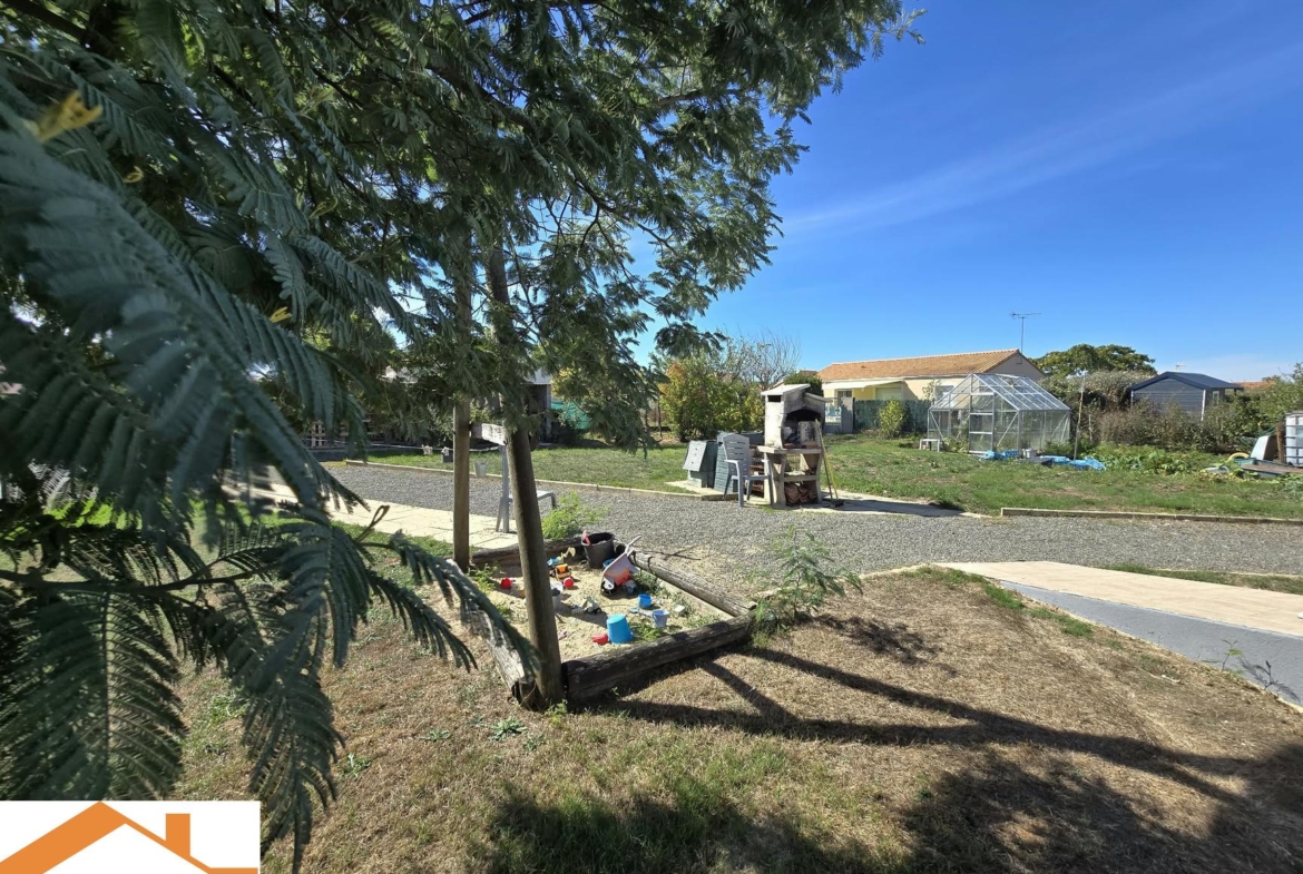 Vente Maison 109 m² à Les Lucs-sur-Boulogne 238 500 €