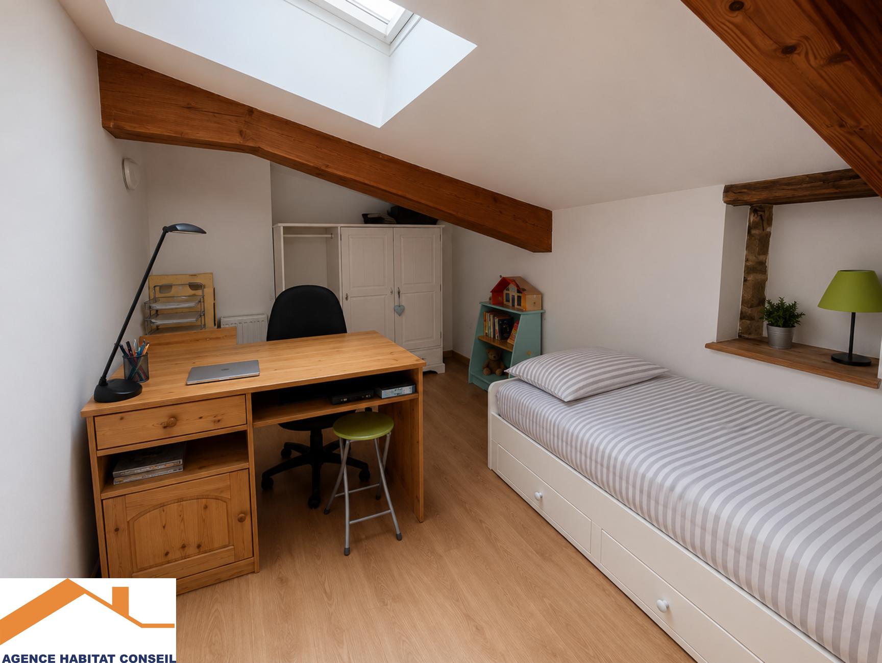 Vente Maison 210 m² à Le Poiré-sur-Vie 345 500 €