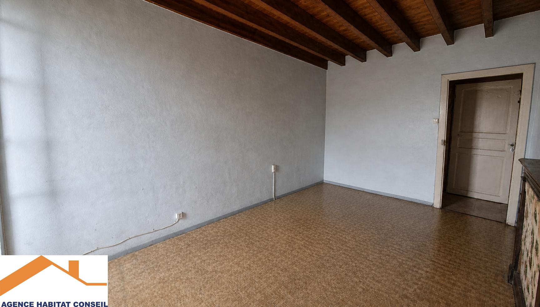 Vente Maison 110 m² à Le Poiré-sur-Vie 135 000 €