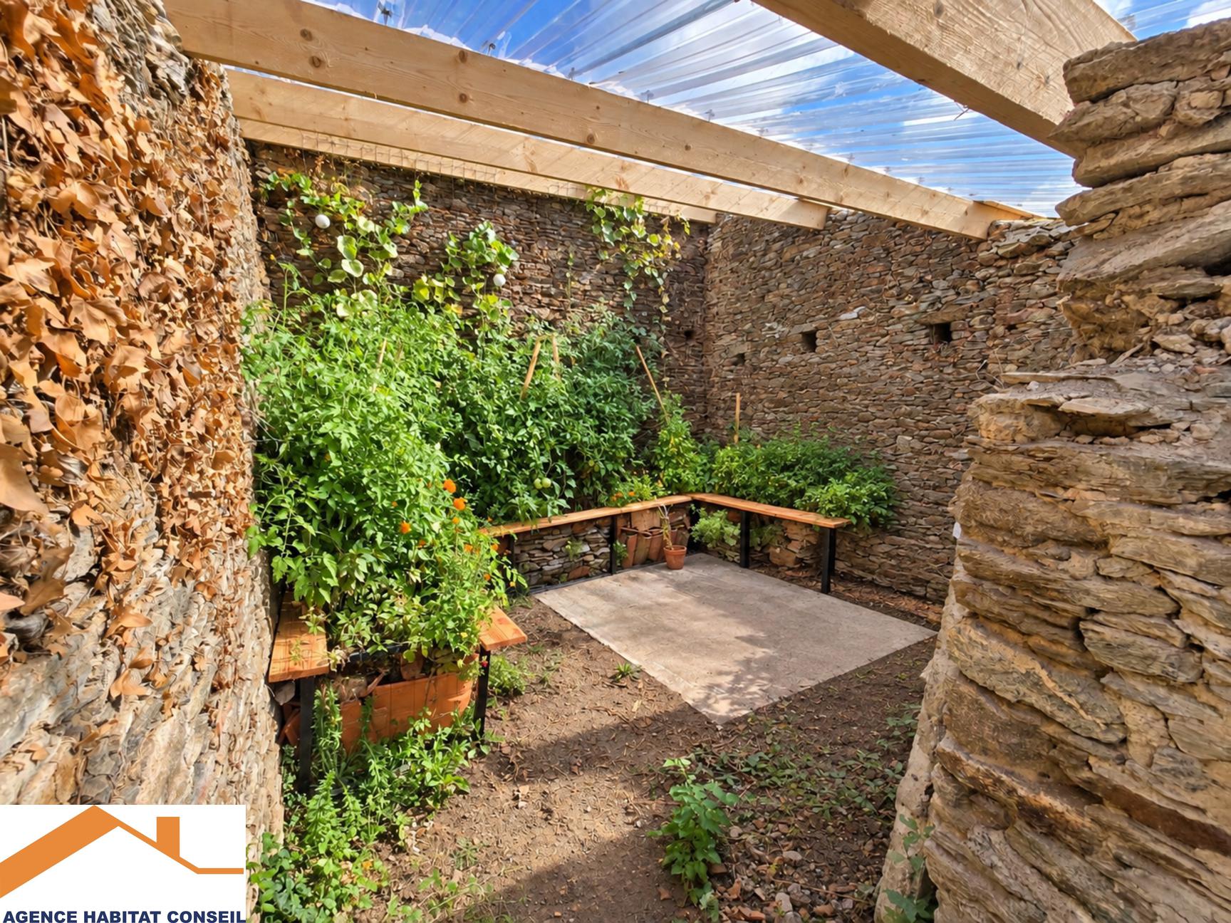 Vente Maison 104 m² à Saint-Étienne-du-Bois 159 000 €