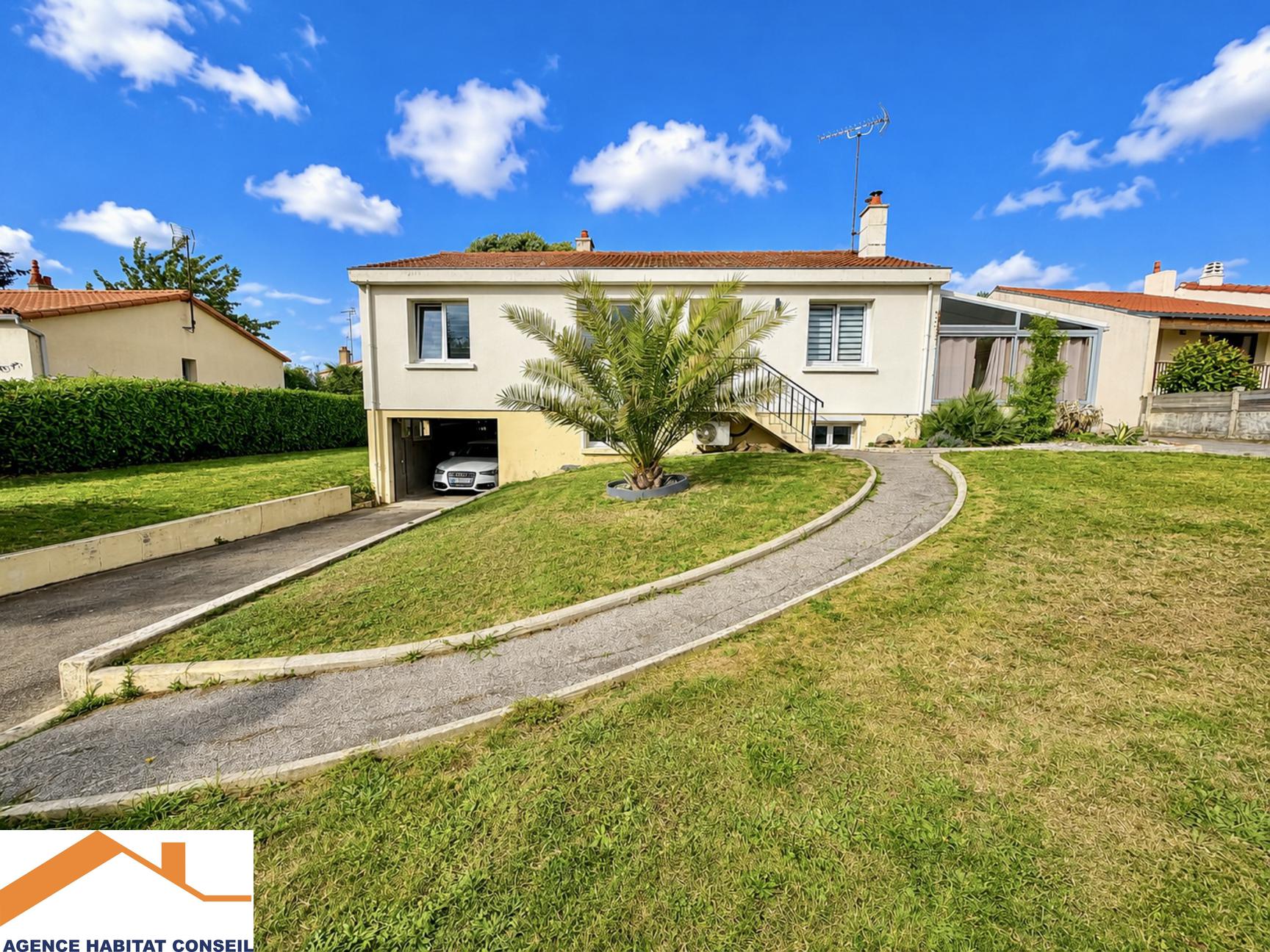 Vente Maison 128 m² à Belleville-sur-Vie 249 875 €