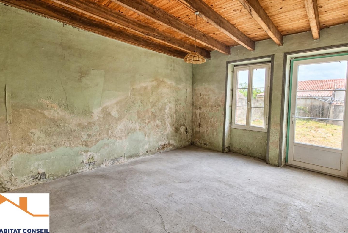 Vente Maison 110 m² à Le Poiré-sur-Vie 135 000 €