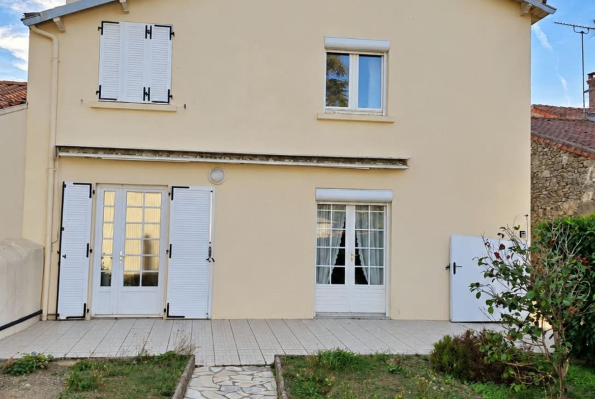 Vente Maison 119 m² à Les Lucs-sur-Boulogne 190 000 €