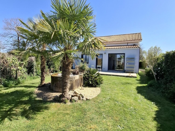 Vente Maison 78 m² à La Genétouze 219 000 €