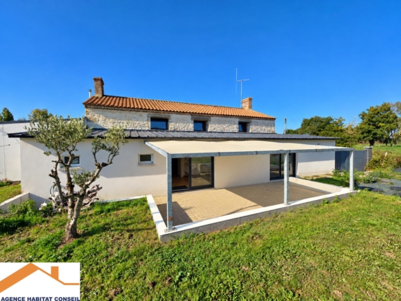 Vente Maison 152 m² à Beaufou 289 000 €