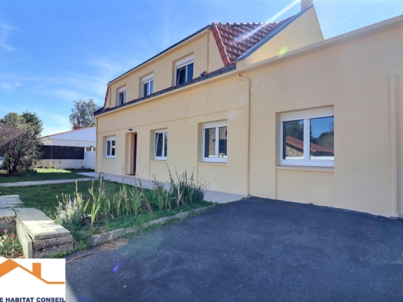 Vente Maison 214 m² à Belleville-sur-Vie 485 000 €