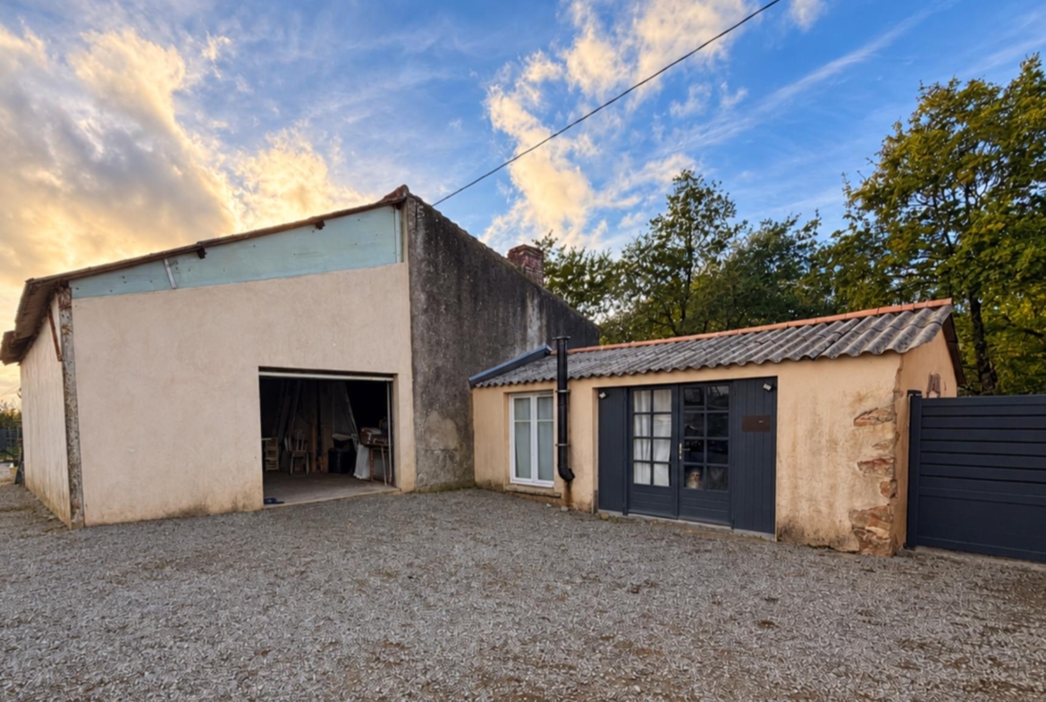 Vente Maison 79 m² à Saint-Étienne-du-Bois 167 000 €