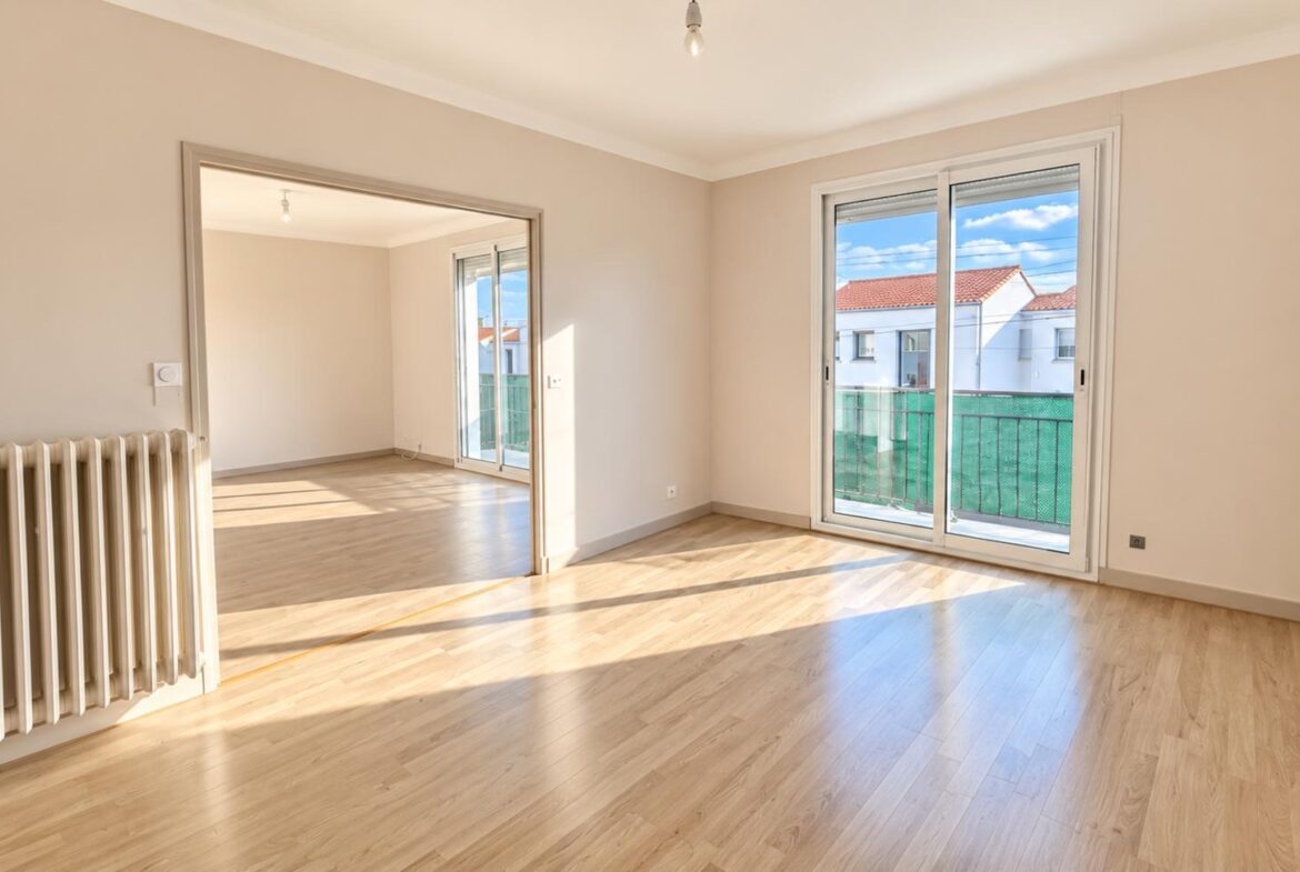 Location Appartement 80 m² à Les Sables-d’Olonne 900 € CC /mois