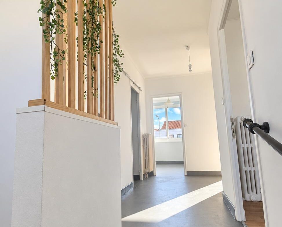 Location Appartement 80 m² à Les Sables-d’Olonne 900 € CC /mois