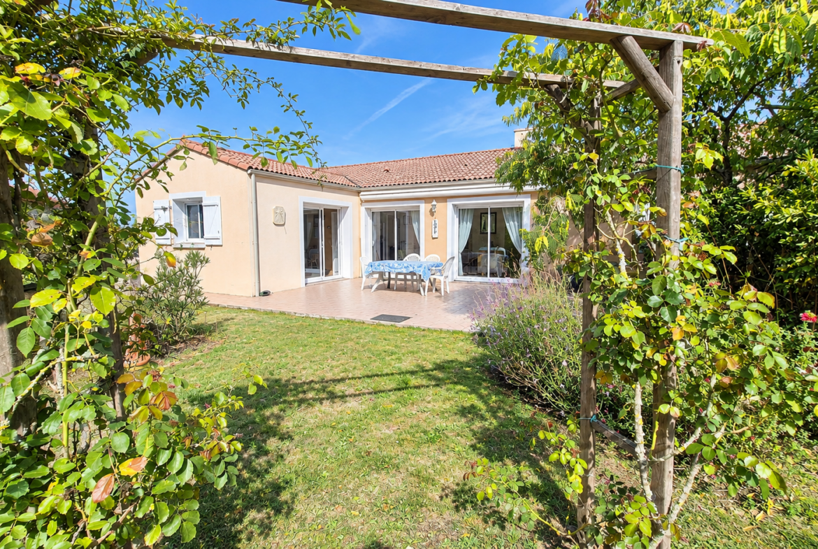 Vente Maison 134 m² à La Genetouze 314 900 €