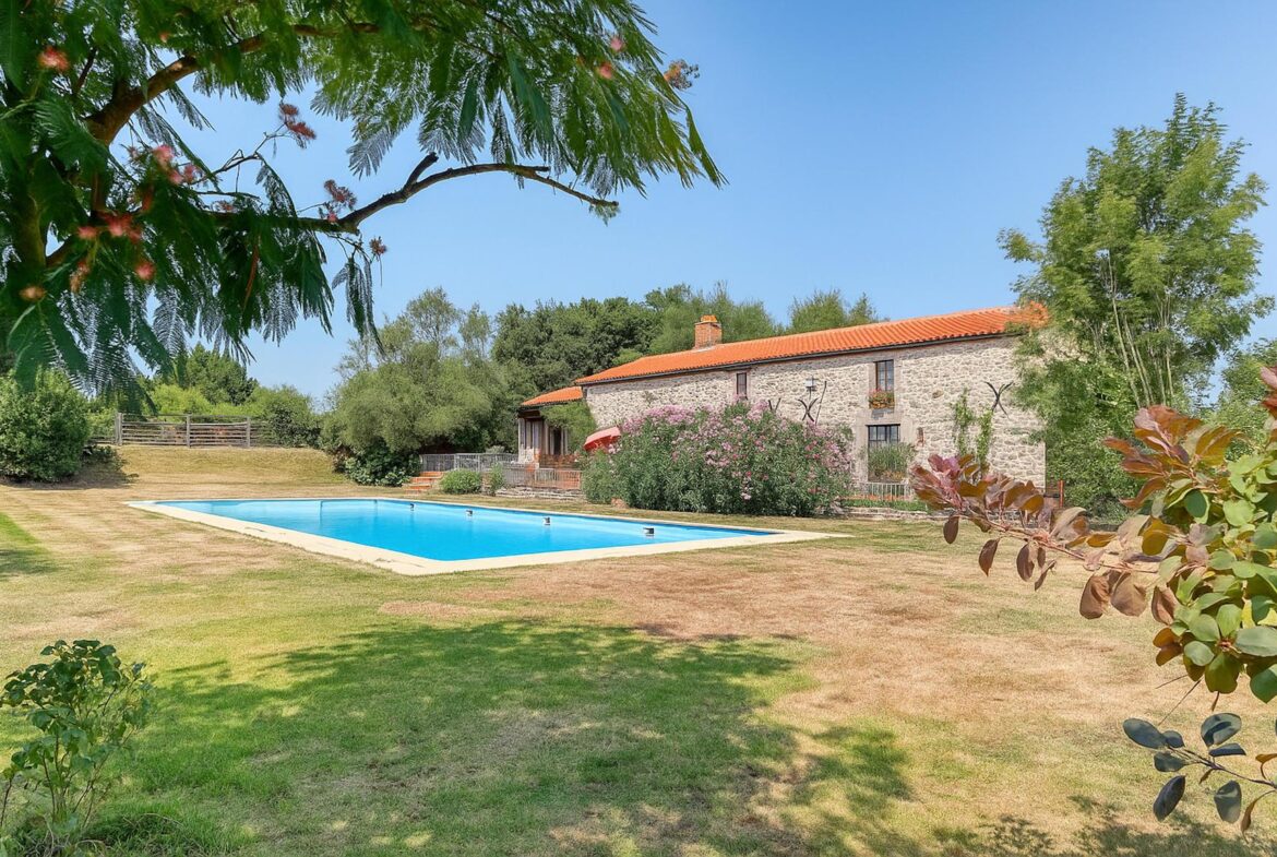 Vente Maison à Les Lucs-sur-Boulogne 571 000 €